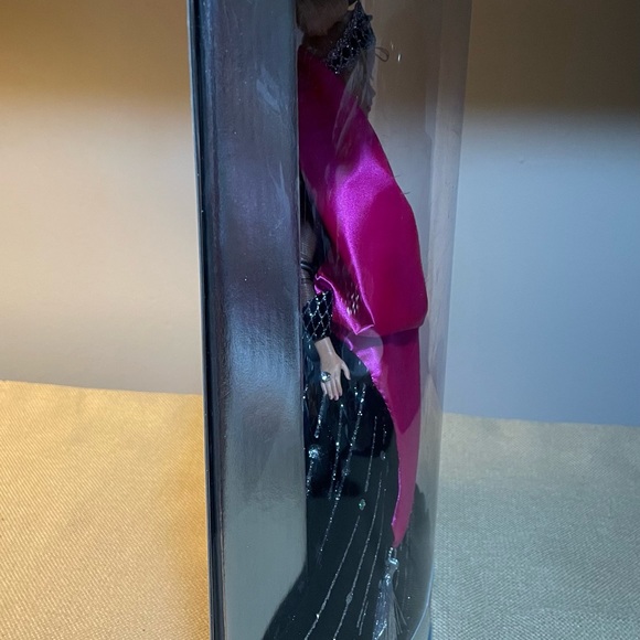 1998 Mattel Holiday Barbie in Box, Collectible Barbie Doll - Picture 6 of 7